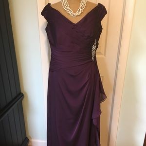 jade dresses mother of the bride j1161